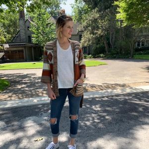 Meet your Posher, Crystal